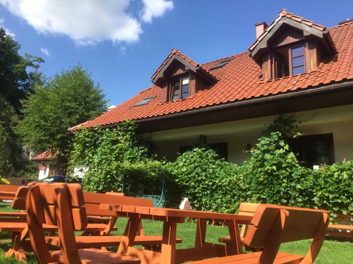 Goscinne U Grazyny Privatunterkunft Ojcow